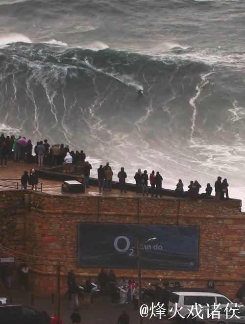 震撼心灵的纳扎雷巨浪竞赛! 震撼心灵的纳扎雷巨浪竞赛!